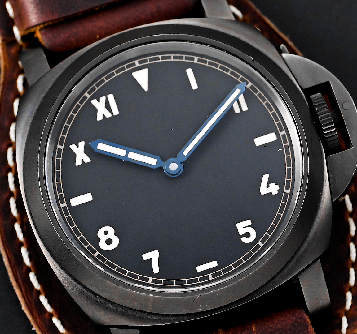 Panerai Luminor PAM00779 Macro Video